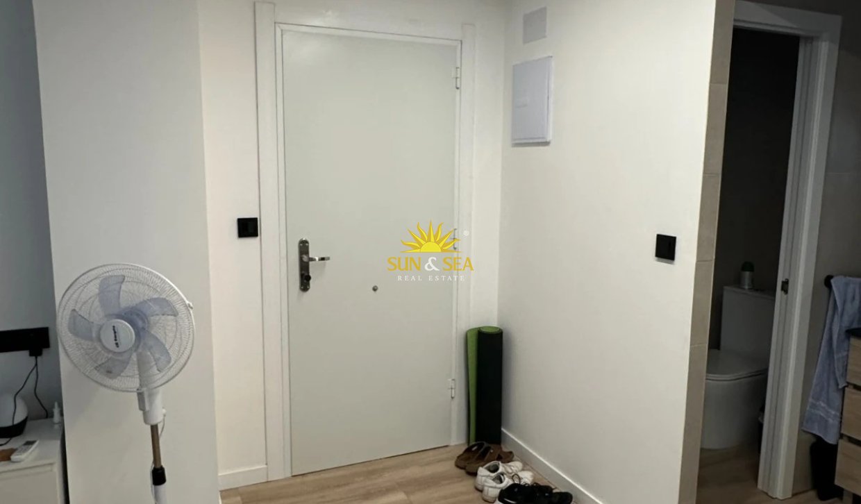 Long Term Rental - Studio apartment - Alicante (Alacant)