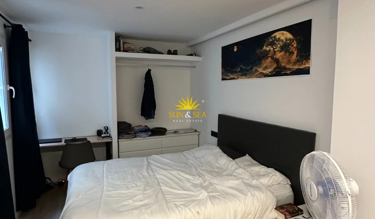 Long Term Rental - Studio apartment - Alicante (Alacant)