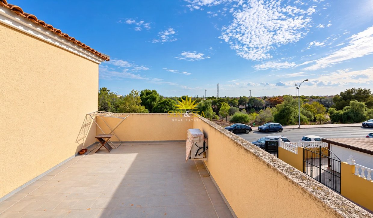Langfristige Vermietung - Doppelhaushälfte - Orihuela Costa