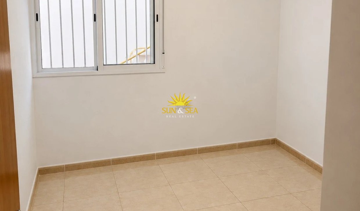 Langfristige Vermietung - Reihenhaus - Alicante - Playa San Juan