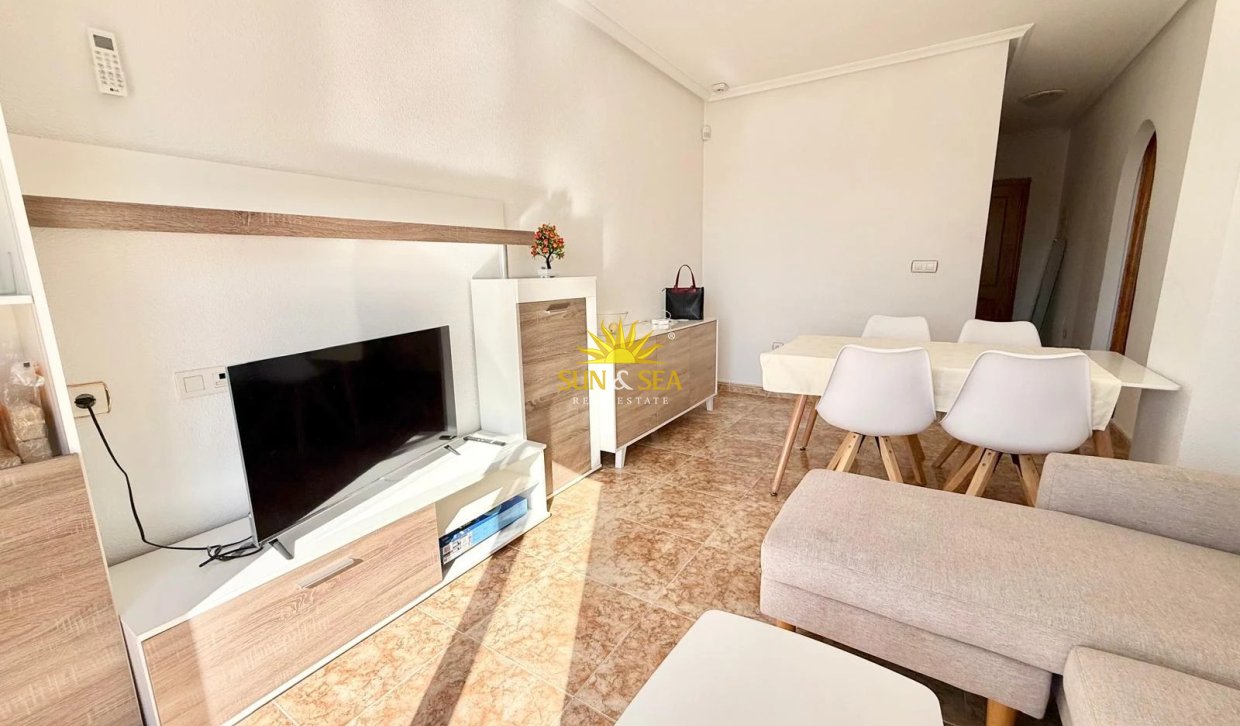 Wiederverkauf - Wohnung - Torrevieja - Centro