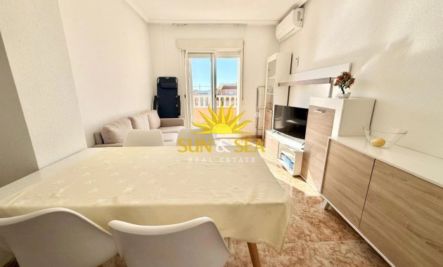 Wiederverkauf - Wohnung - Torrevieja - Centro