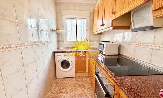 Wiederverkauf - Wohnung - Torrevieja - Centro