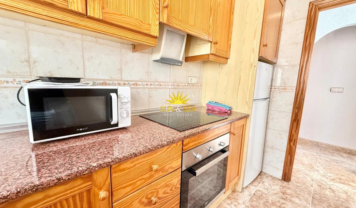 Wiederverkauf - Wohnung - Torrevieja - Centro