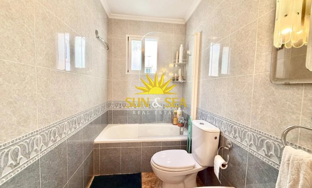 Wiederverkauf - Wohnung - Torrevieja - Centro