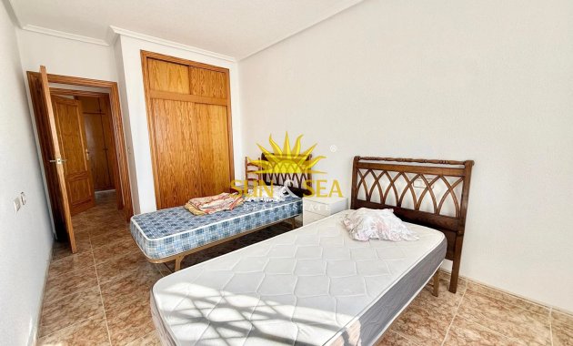 Wiederverkauf - Wohnung - Torrevieja - Centro