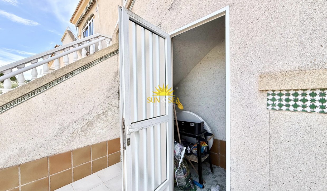 Lange Termijn Verhuur - Rijhuis - Torrevieja - Torrelamata - La Mata