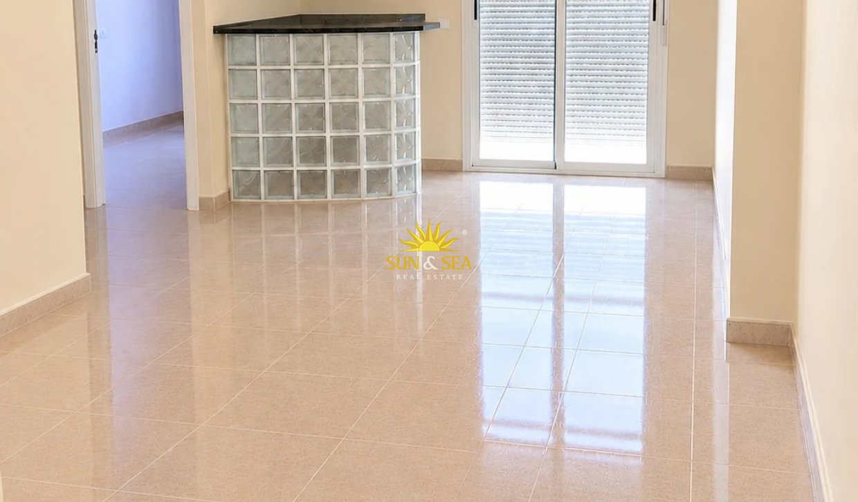Wiederverkauf - Wohnung - Torrevieja - Centro