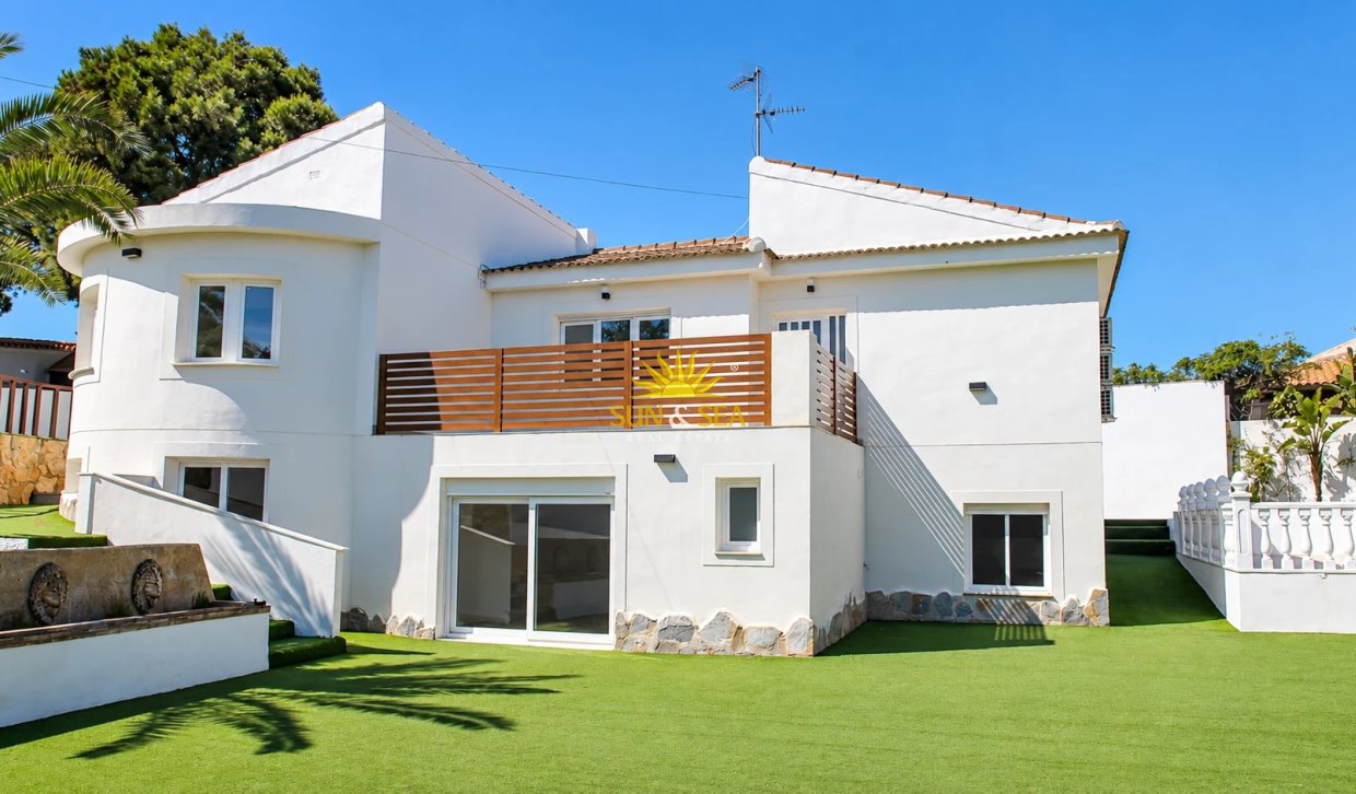 Wiederverkauf - Villa - Torrevieja - 