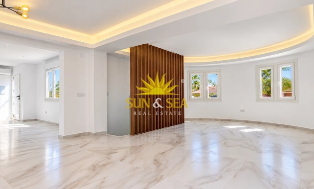 Wiederverkauf - Villa - Torrevieja - 