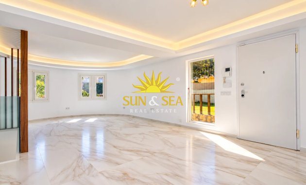 Wiederverkauf - Villa - Torrevieja - 