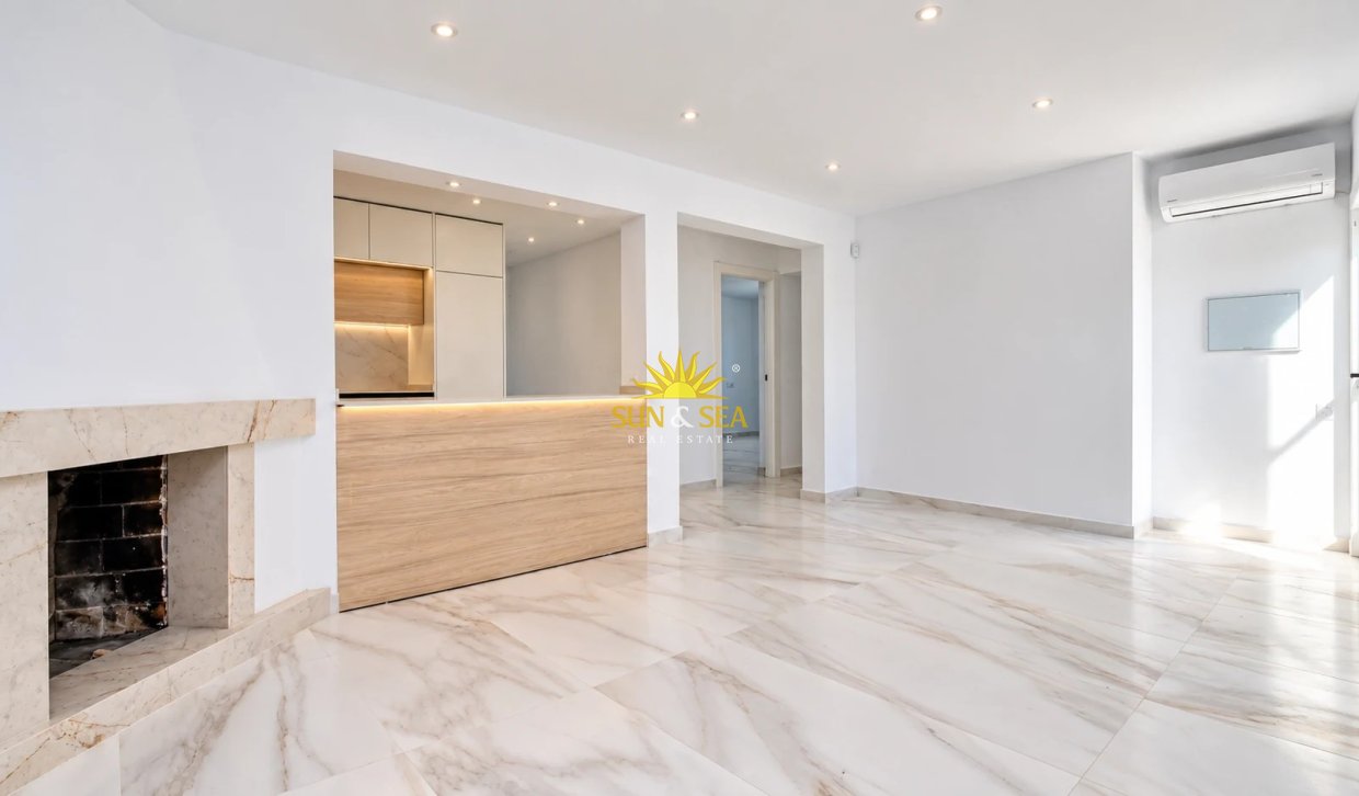 Wiederverkauf - Villa - Torrevieja - 