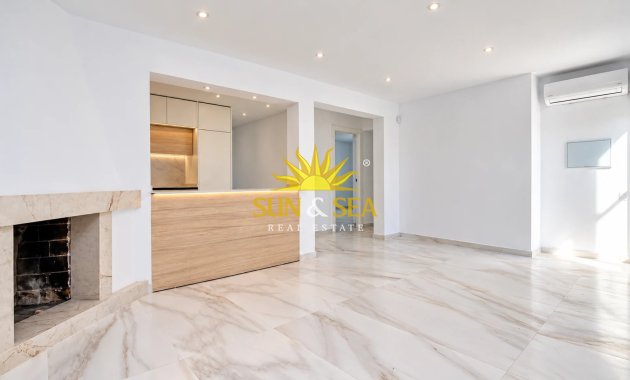 Wiederverkauf - Villa - Torrevieja - 