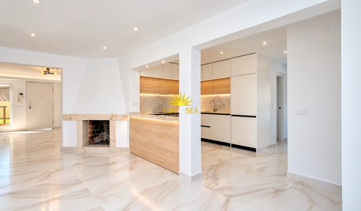Wiederverkauf - Villa - Torrevieja - 
