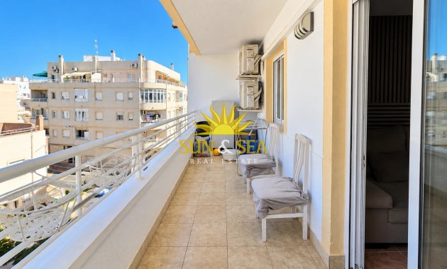 Wiederverkauf - Wohnung - Torrevieja - Centro