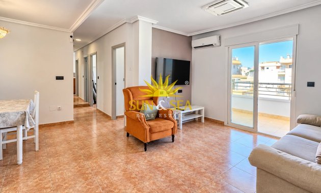 Wiederverkauf - Wohnung - Torrevieja - Centro