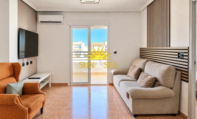Wiederverkauf - Wohnung - Torrevieja - Centro