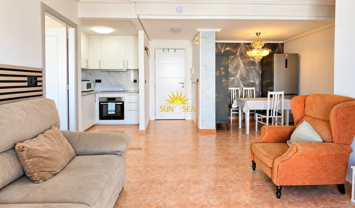 Wiederverkauf - Wohnung - Torrevieja - Centro