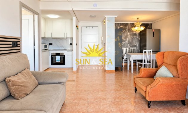 Wiederverkauf - Wohnung - Torrevieja - Centro