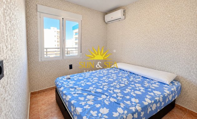 Wiederverkauf - Wohnung - Torrevieja - Centro