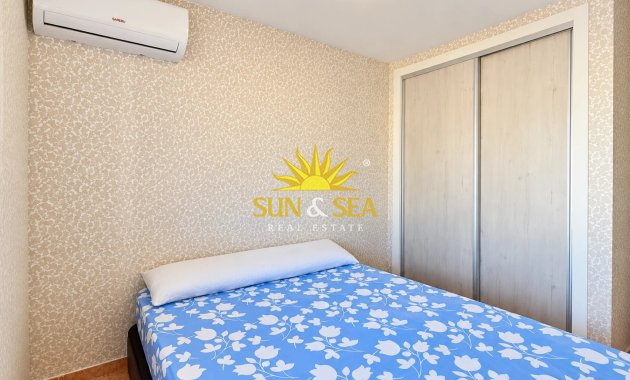 Wiederverkauf - Wohnung - Torrevieja - Centro