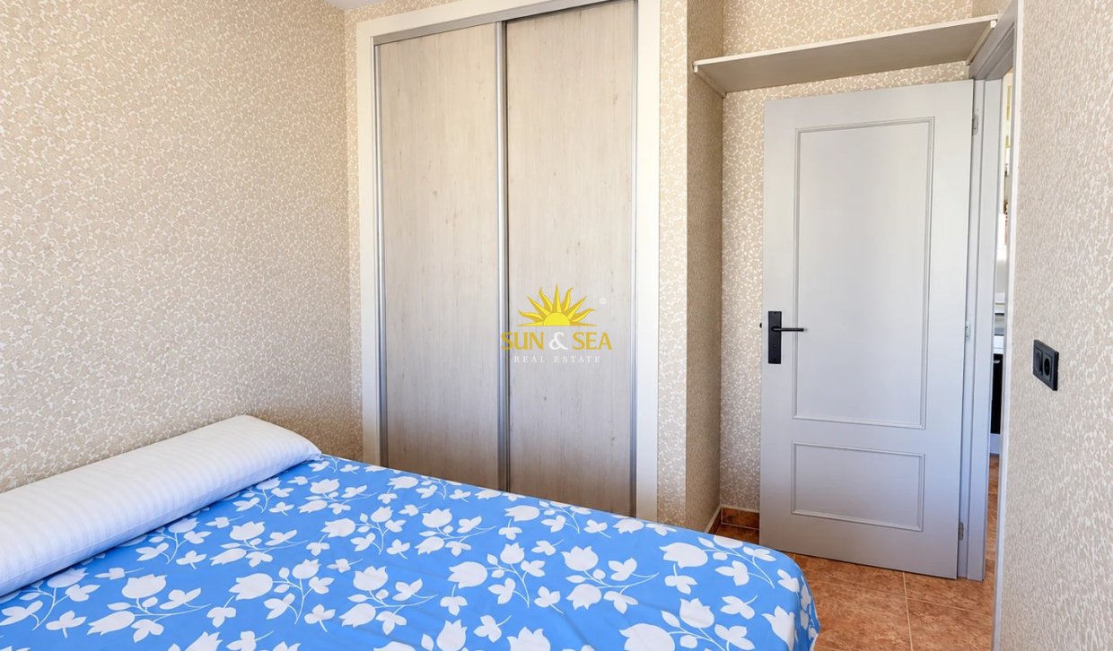 Wiederverkauf - Wohnung - Torrevieja - Centro