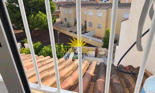 Wiederverkauf - Villa - Orihuela Costa