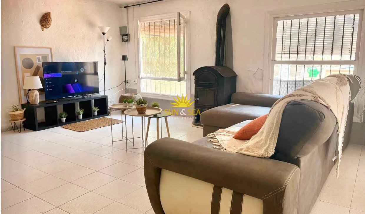Lange Termijn Verhuur - Villa - Guardamar del Segura - 