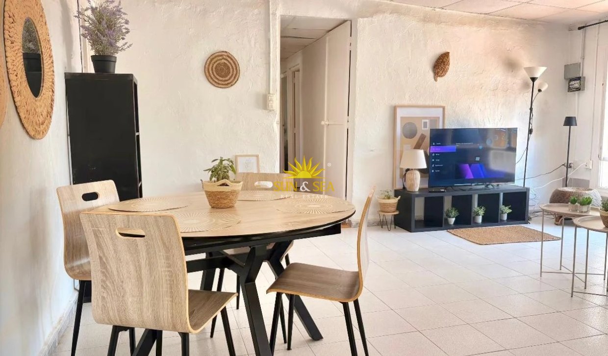 Lange Termijn Verhuur - Villa - Guardamar del Segura - 