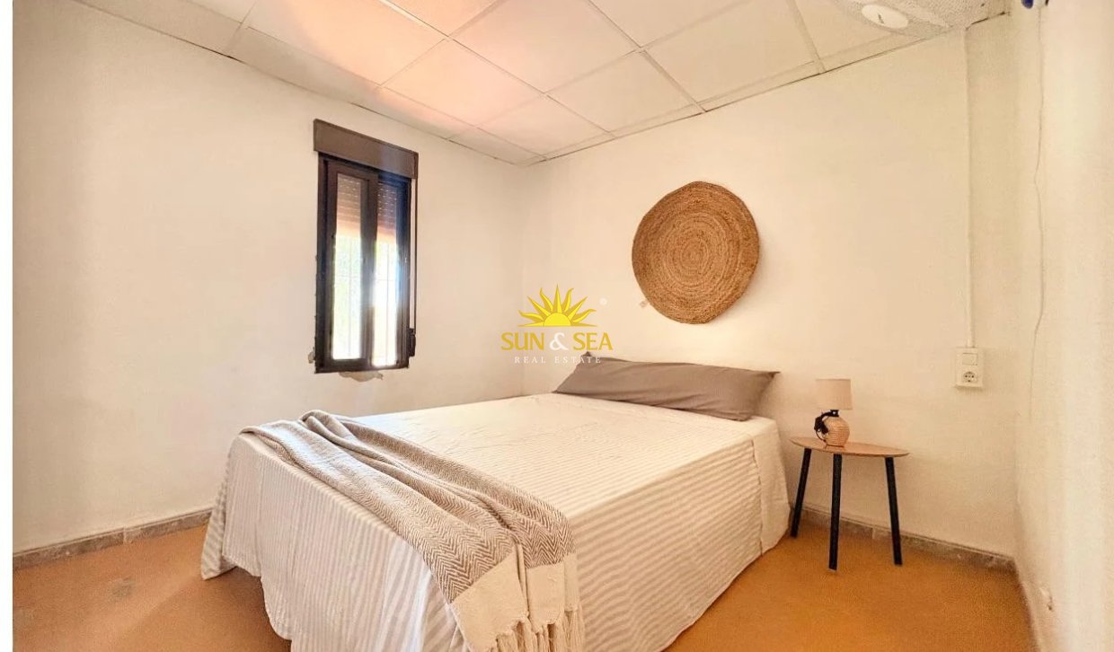 Lange Termijn Verhuur - Villa - Guardamar del Segura - 