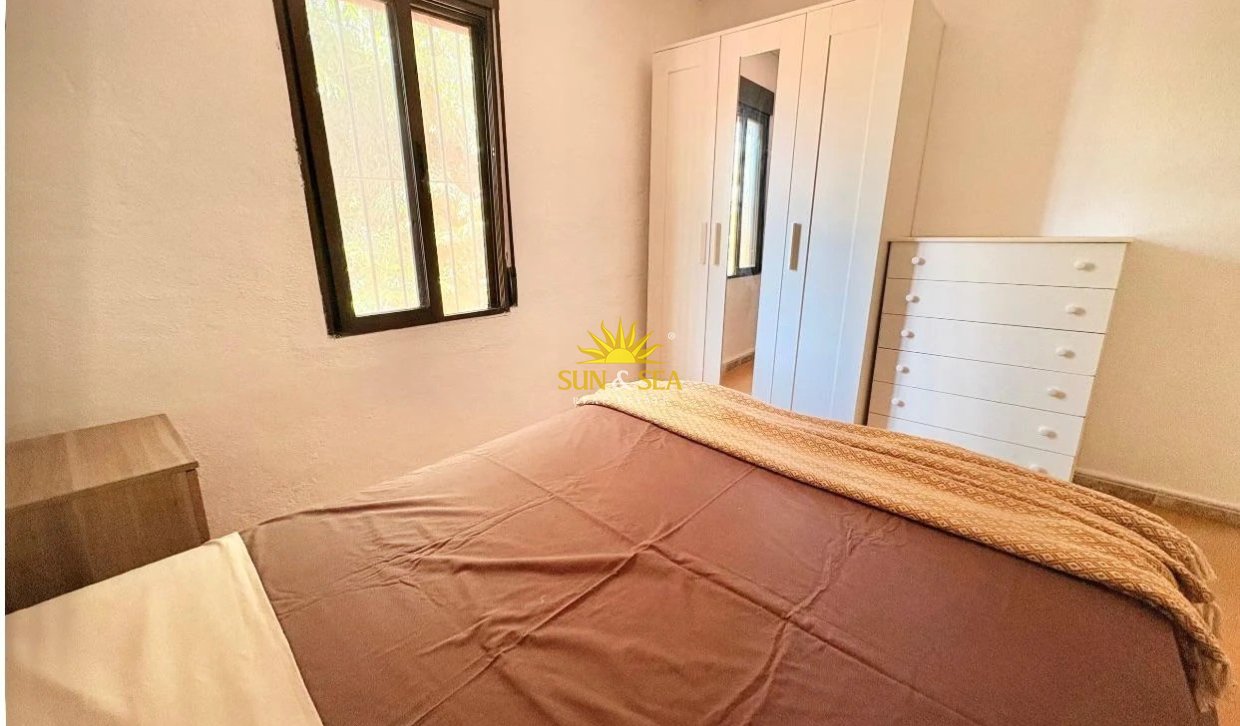 Lange Termijn Verhuur - Villa - Guardamar del Segura - 