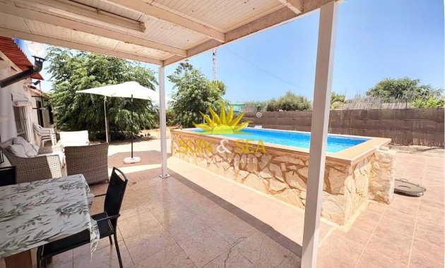 Lange Termijn Verhuur - Villa - Guardamar del Segura - 