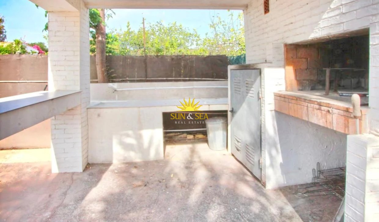 Lange Termijn Verhuur - Villa - Guardamar del Segura - 