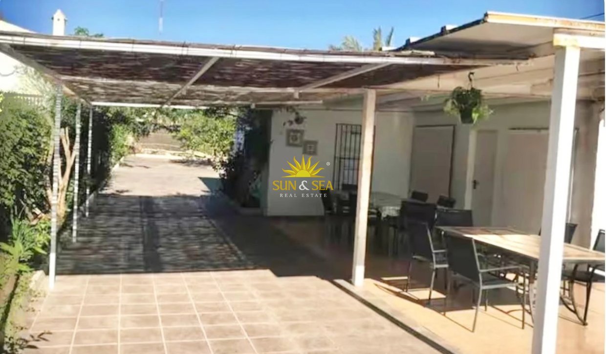 Lange Termijn Verhuur - Villa - Guardamar del Segura - 