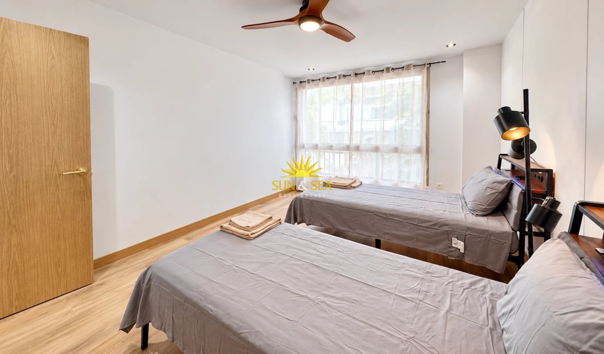 Langfristige Vermietung - Wohnung - Alicante (Alacant)
