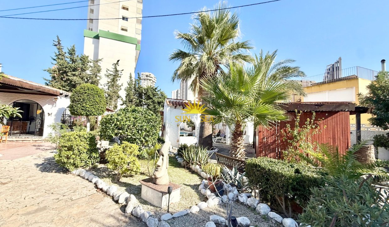 Langfristige Vermietung - Freistehende Villa - Finestrat - Cala de Finestrat