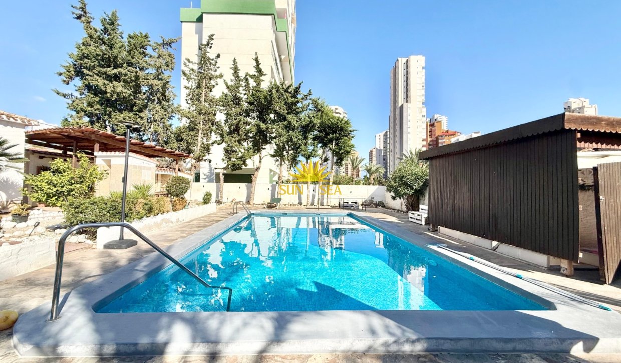 Langfristige Vermietung - Freistehende Villa - Finestrat - Cala de Finestrat