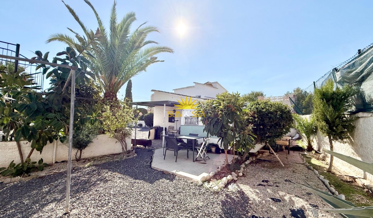 Langfristige Vermietung - Freistehende Villa - Finestrat - Cala de Finestrat