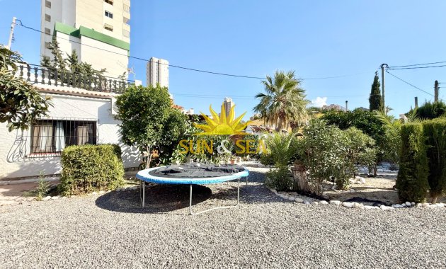 Langfristige Vermietung - Freistehende Villa - Finestrat - Cala de Finestrat