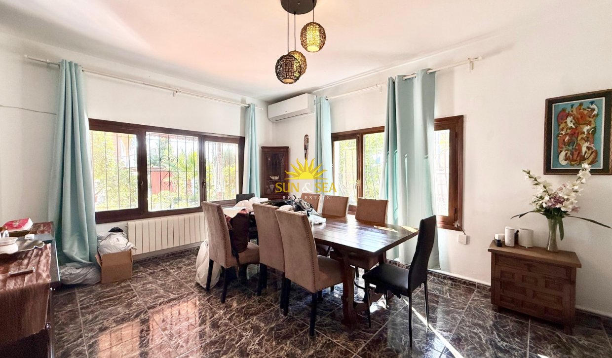 Langfristige Vermietung - Freistehende Villa - Finestrat - Cala de Finestrat