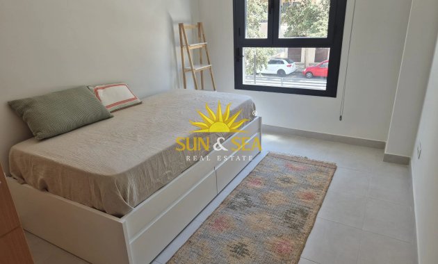 Kurzzeit-Vermietung - Wohnung - Alicante (Alacant)