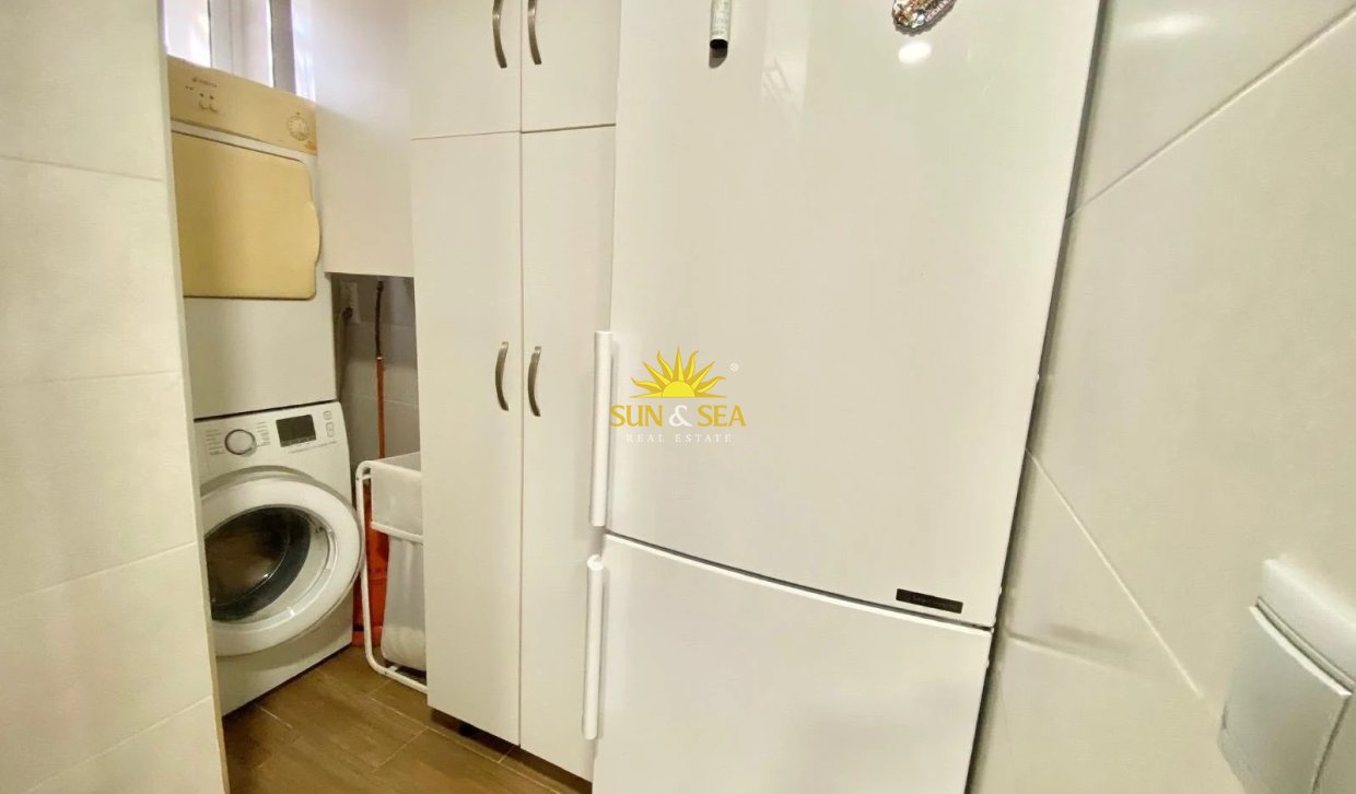 Kurzzeit-Vermietung - Wohnung - Santa Pola