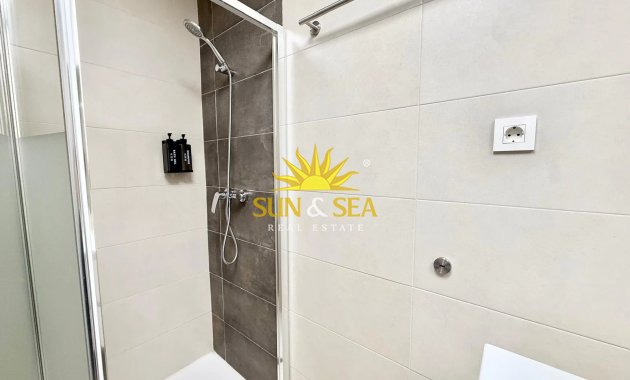 Wiederverkauf - Wohnung - Los Alcázares - Los Alcazares