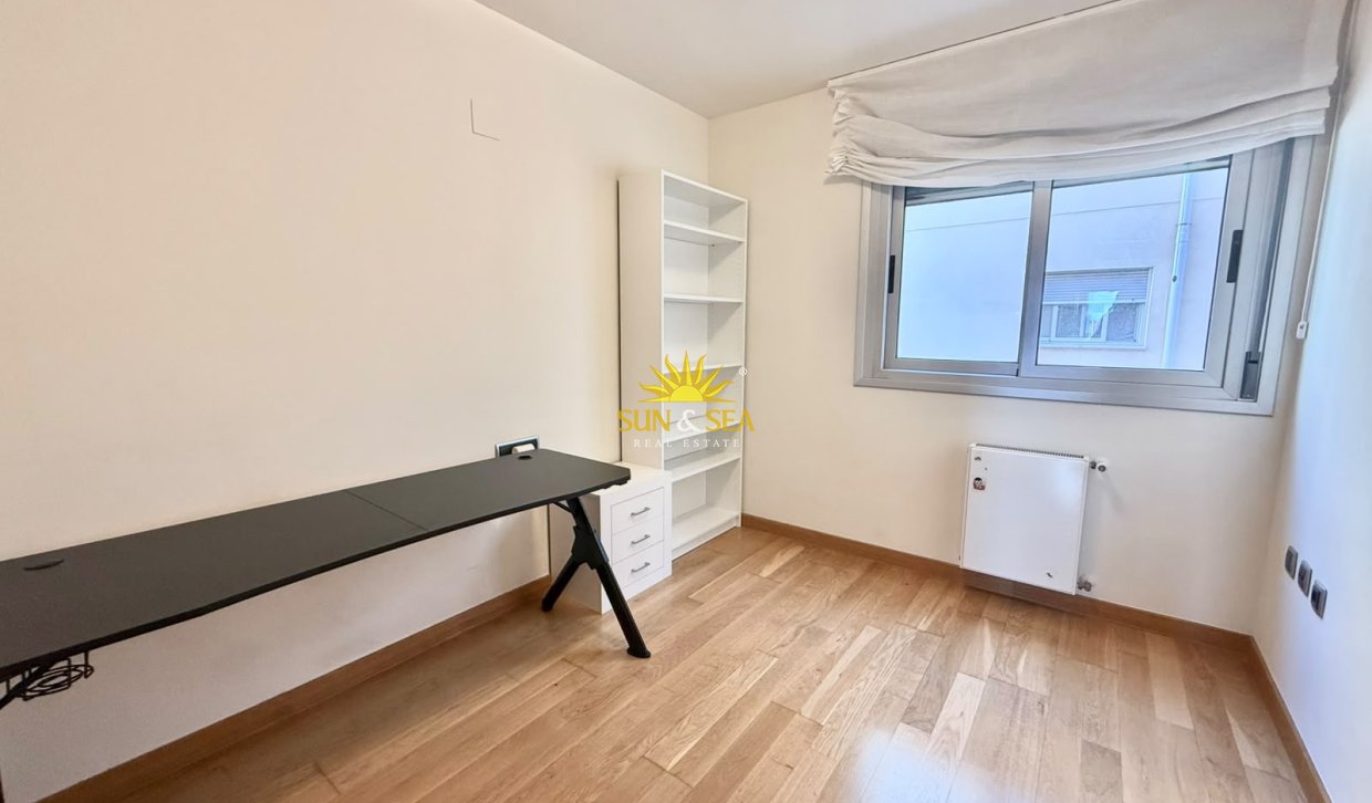 Langfristige Vermietung - Wohnung - Alicante (Alacant)
