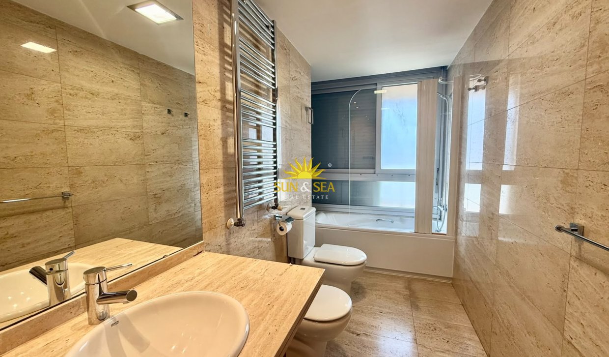 Langfristige Vermietung - Wohnung - Alicante (Alacant)