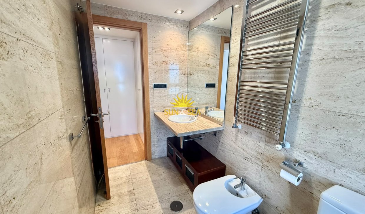 Langfristige Vermietung - Wohnung - Alicante (Alacant)