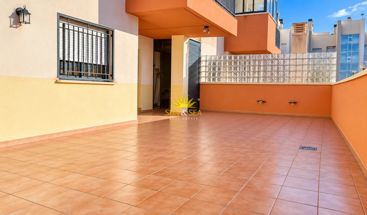 Location à long terme - Maison mitoyenne - Orihuela Costa