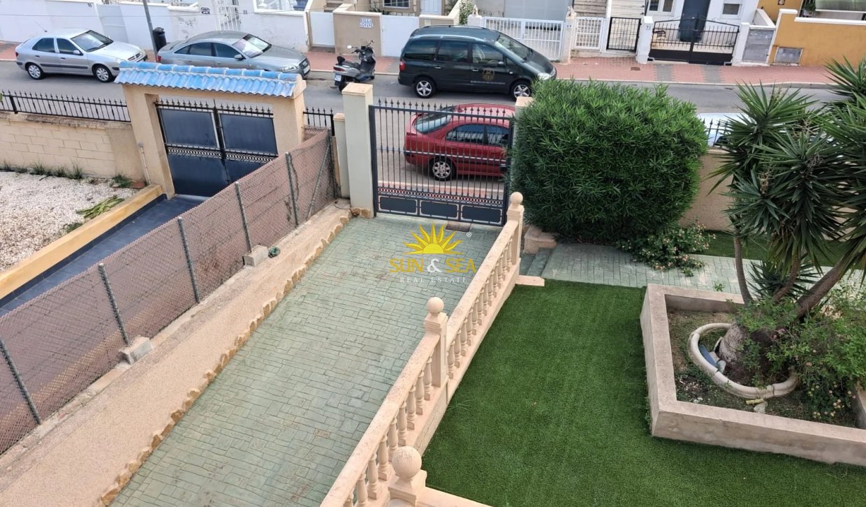 Долгосрочная аренда - Chalet - Torrevieja - Los balcones
