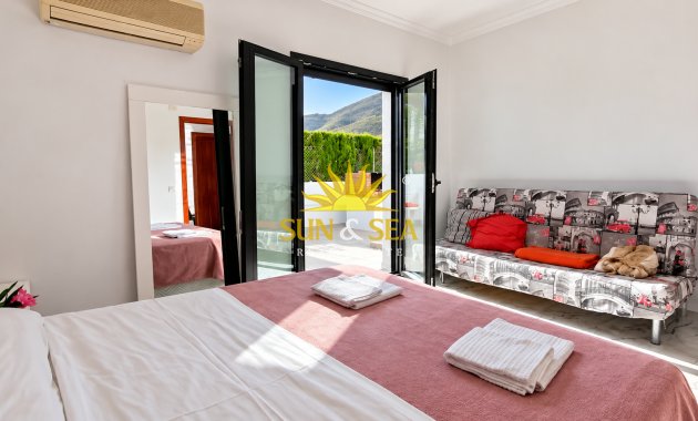 Долгосрочная аренда - Villa - El Campello