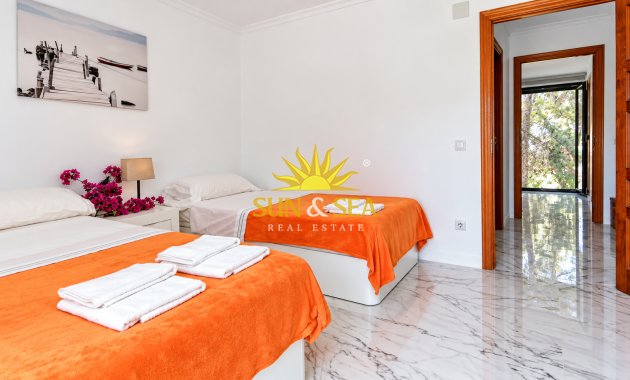 Долгосрочная аренда - Villa - El Campello